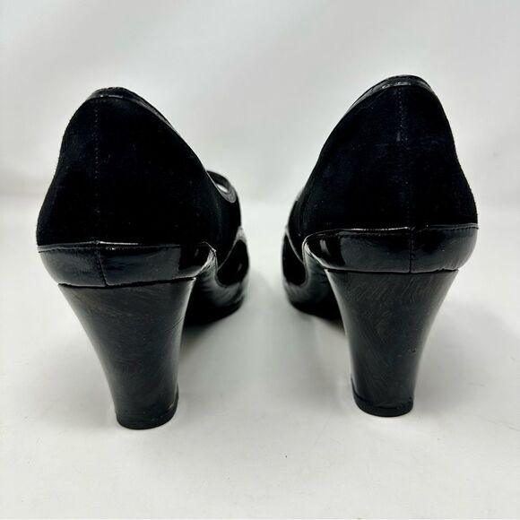 Clarks Artisan Mary Jane’s- Size 9.5 - Picture 5 of 13